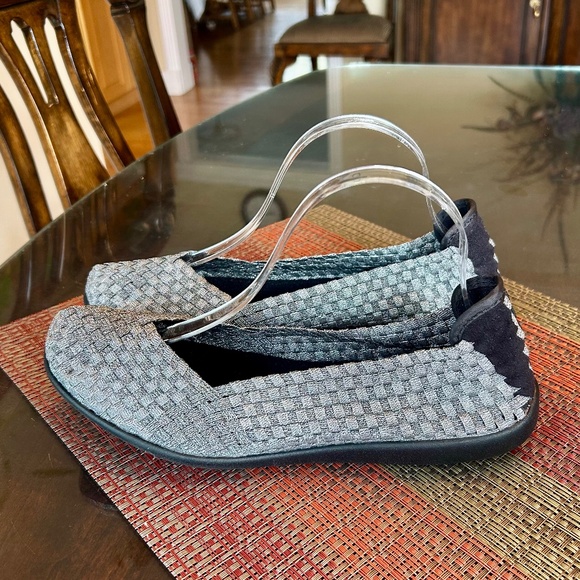 NIB Steve Madden Woven Metallic Silver Yoga Flats in Size 10 - Picture 5 of 12